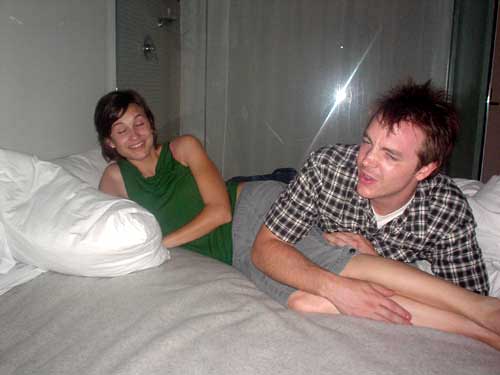 laura, tavis