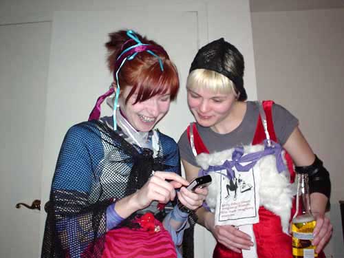 emilie, mona