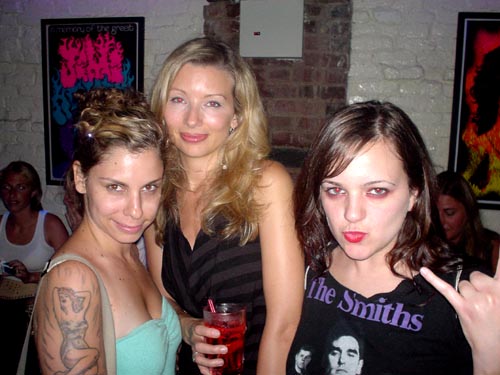 sarah, sia, tricia