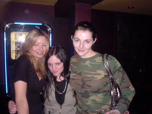 lizzy, sarah, sia