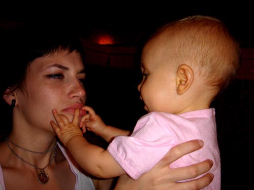 lucy, tara