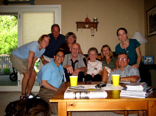 aunt elaine, aunt sue, dad, grandma, grandpa, me, mom, uncle wayne