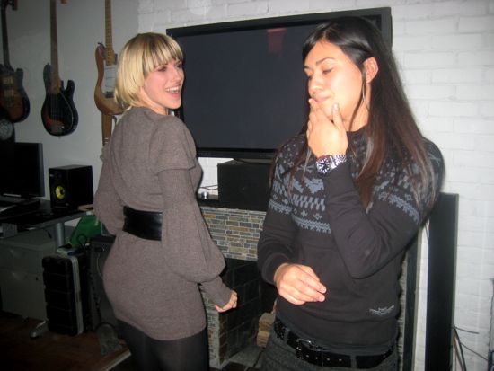 aki, katie