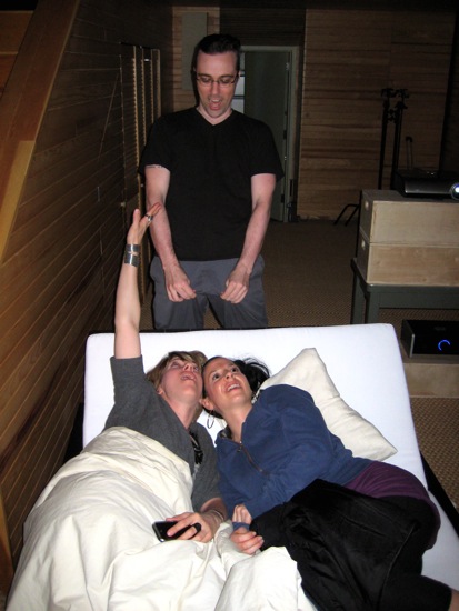 katie, katie d, siege