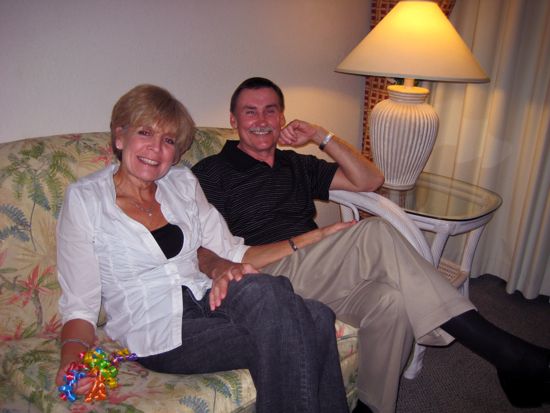 elyse, uncle bruce
