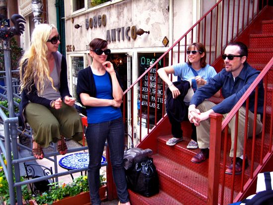 ellen s, katie, meredith, siege