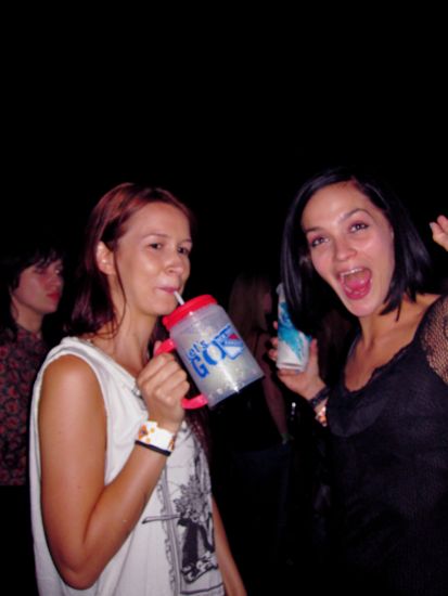 alexis, leigh