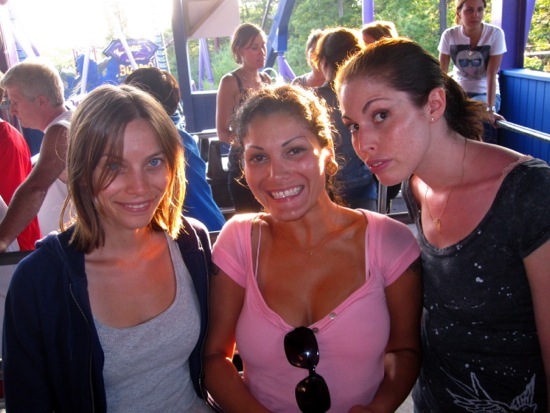 amanda, astra, meredith