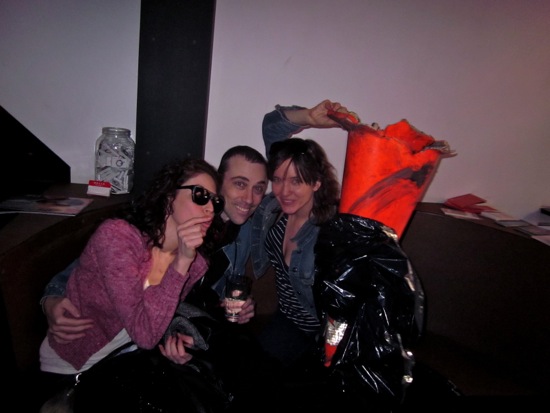 amanda, catrinel, cone, siege