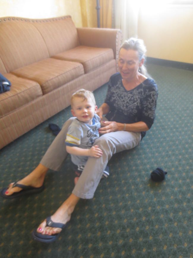 max, mom
