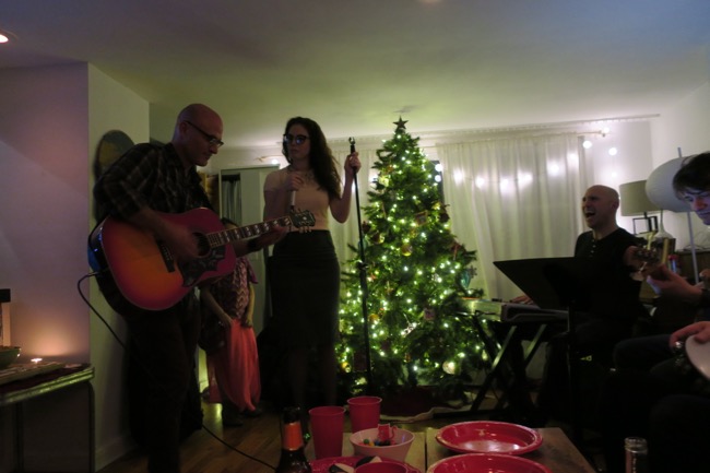 amanda, chris a